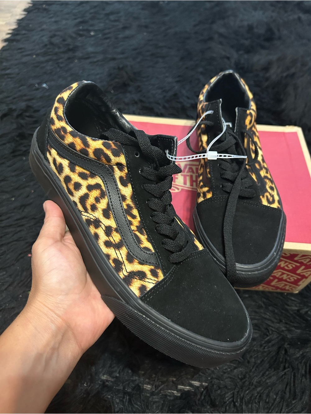 VANS old skool black suede animal print lace up shoes sneakers women’s 8.5 new